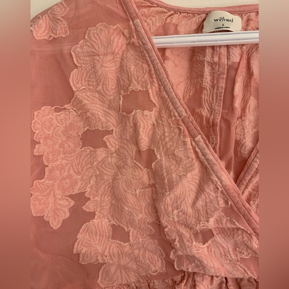 Babaton Pink long sleeve floral. size small. - Picture 3 of 4